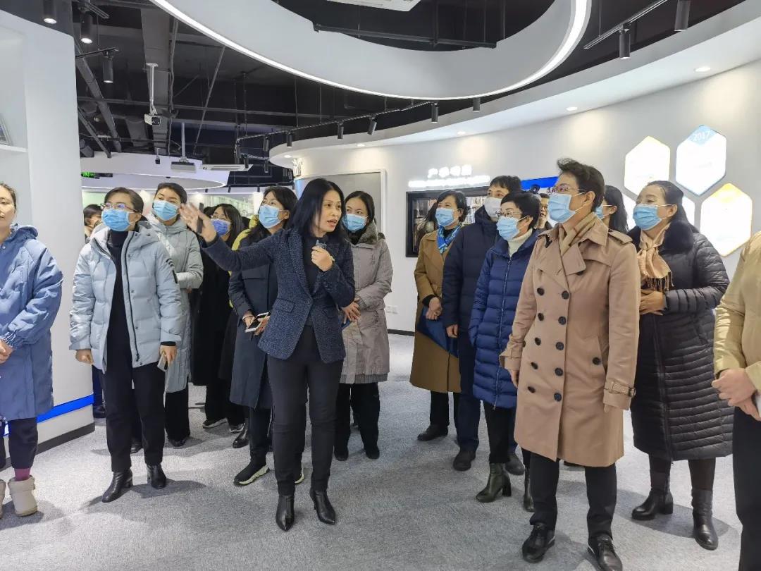 有朋自遠方來，健培科技迎來全國婦聯(lián)一批特殊客人！