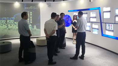 杭州市經(jīng)信局副局長盧建祥一行蒞臨健培科技考察調(diào)研