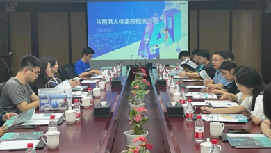 復(fù)旦大學(xué)大數(shù)據(jù)學(xué)院、類腦人工智能研究院師生聯(lián)合走進(jìn)健培科技