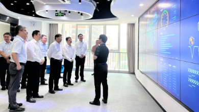 北京化工大學(xué)校長、中國工程院院士譚天偉一行蒞臨健培科技考察調(diào)研