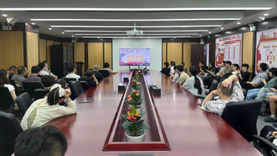 銘記歷史，砥礪前行！健培黨支部組織觀看九三閱兵直播