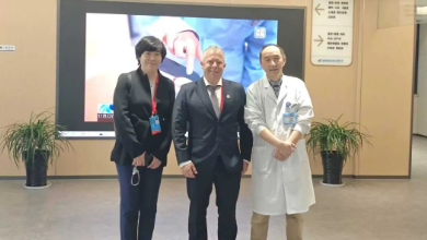 國際電聯(lián)標(biāo)準(zhǔn)化局戰(zhàn)略部部長、AI for Good峰會(huì)總負(fù)責(zé)人Frederic Werner蒞臨烏鎮(zhèn)智能醫(yī)院考察調(diào)研